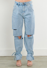 Load image into Gallery viewer, Light Blue Mom Jeans with Ankle Tie
