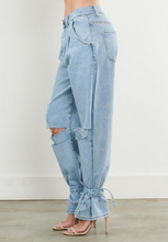 Load image into Gallery viewer, Light Blue Mom Jeans with Ankle Tie
